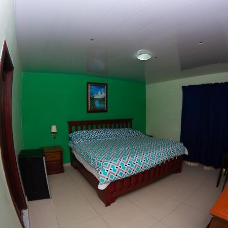 Hotel Renacer Santo Domingo Exterior photo