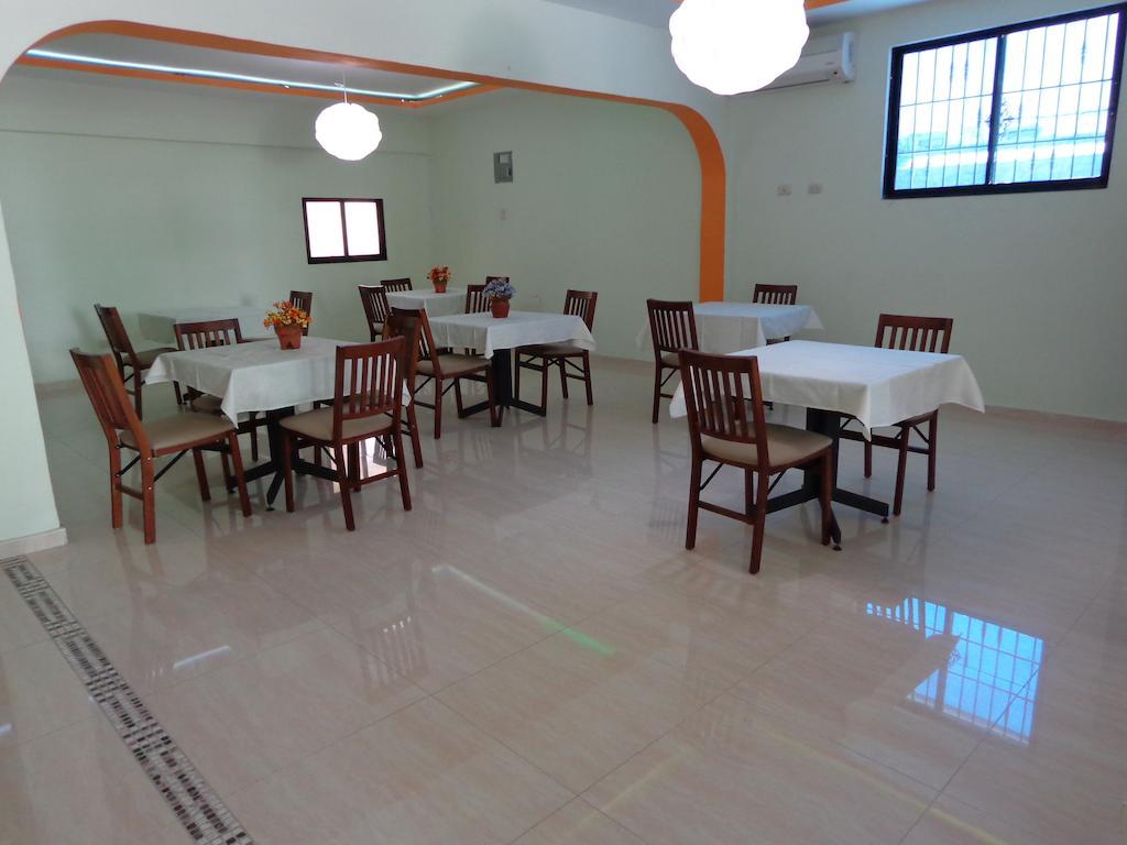Hotel Renacer Santo Domingo Exterior photo